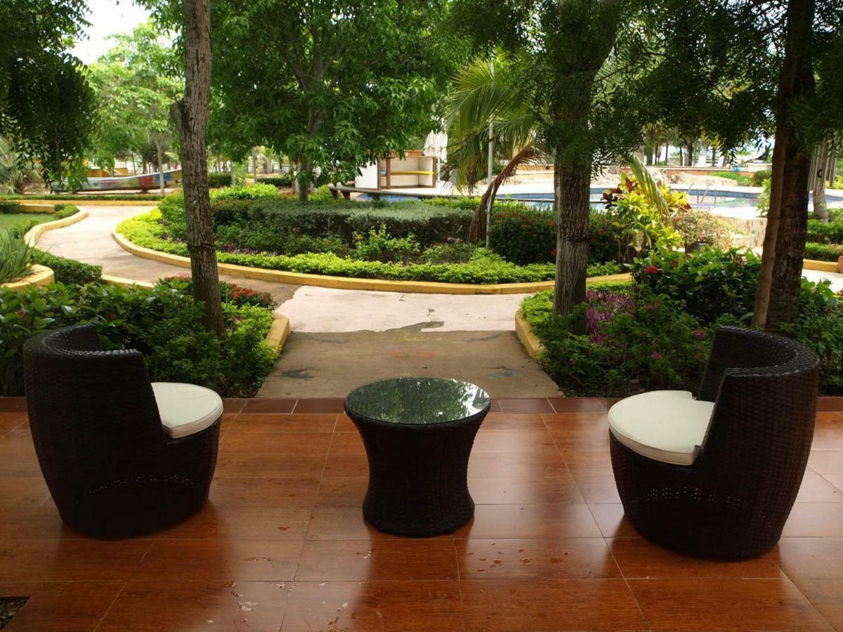 Hotel Beach Bungalows 3*